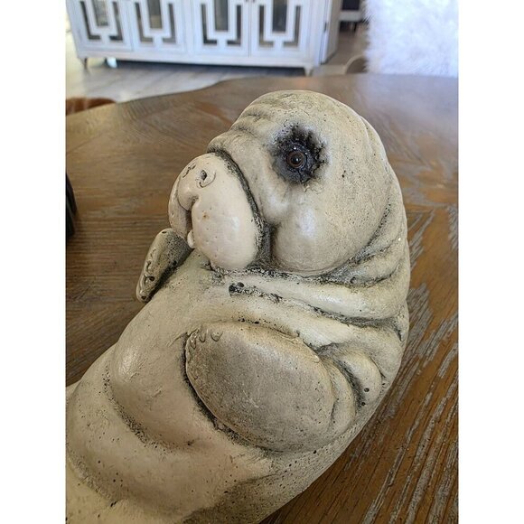 Manatee Statue - Home Décor, Ocean, Florida - Picture 10 of 16